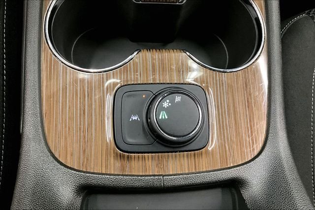 2023 GMC Acadia SLE - Photo 36