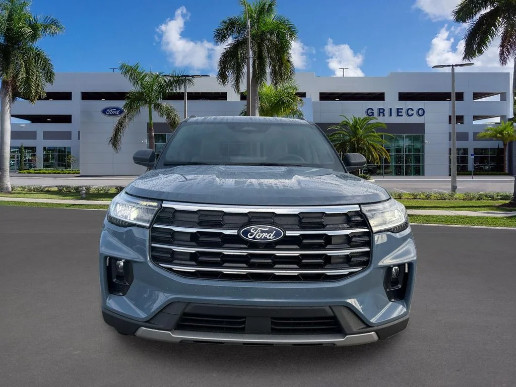 New 2027 Vapor Blue Metallic Ford Active image 2