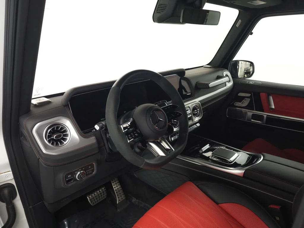 Certified Used 2025 MANUFAKTUR Moonlight White Magno Mercedes-Benz G 63 AMG® image 9