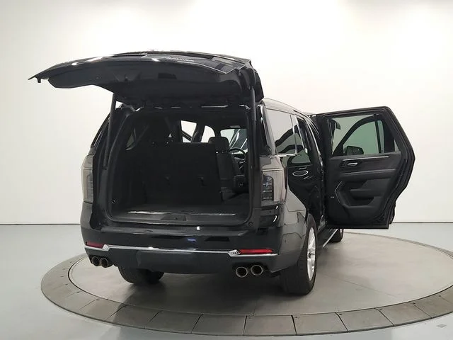 Used 2025 Black Chevrolet Premier image 14