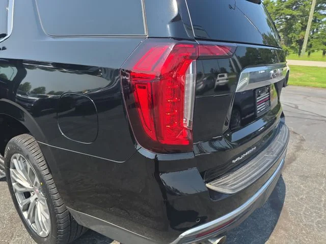Used 2021 Black GMC Denali image 36