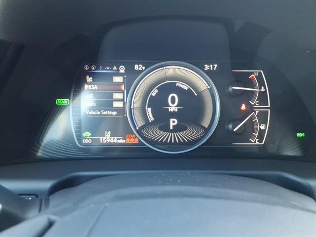 2025 Lexus ES Hybrid 300h - Photo 22