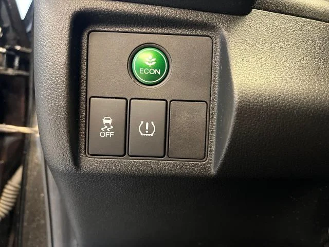 Used 2016 Crystal Black Pearl Honda  image 22