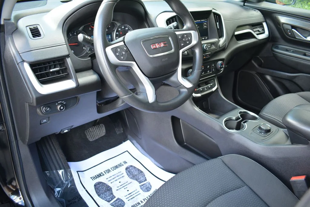 Used 2024 Black GMC SLE image 10