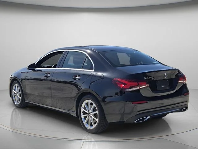 Used 2021 Black Mercedes-Benz A 220 image 8