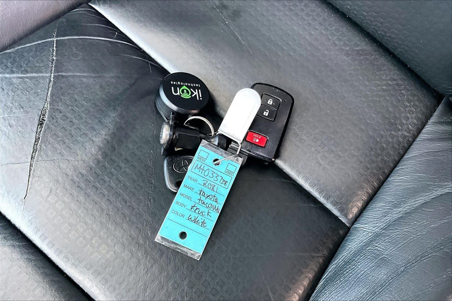 Certified Used 2021 Wind Chill Pearl Toyota TRD Sport image 15