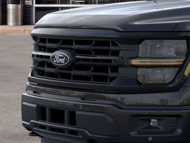 New 2026 Agate Black Metallic Ford XLT image 17