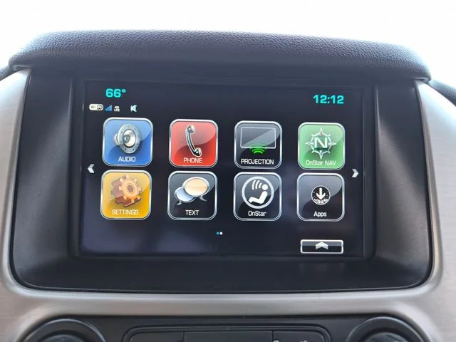 Used 2019 Silver GMC SLE image 26