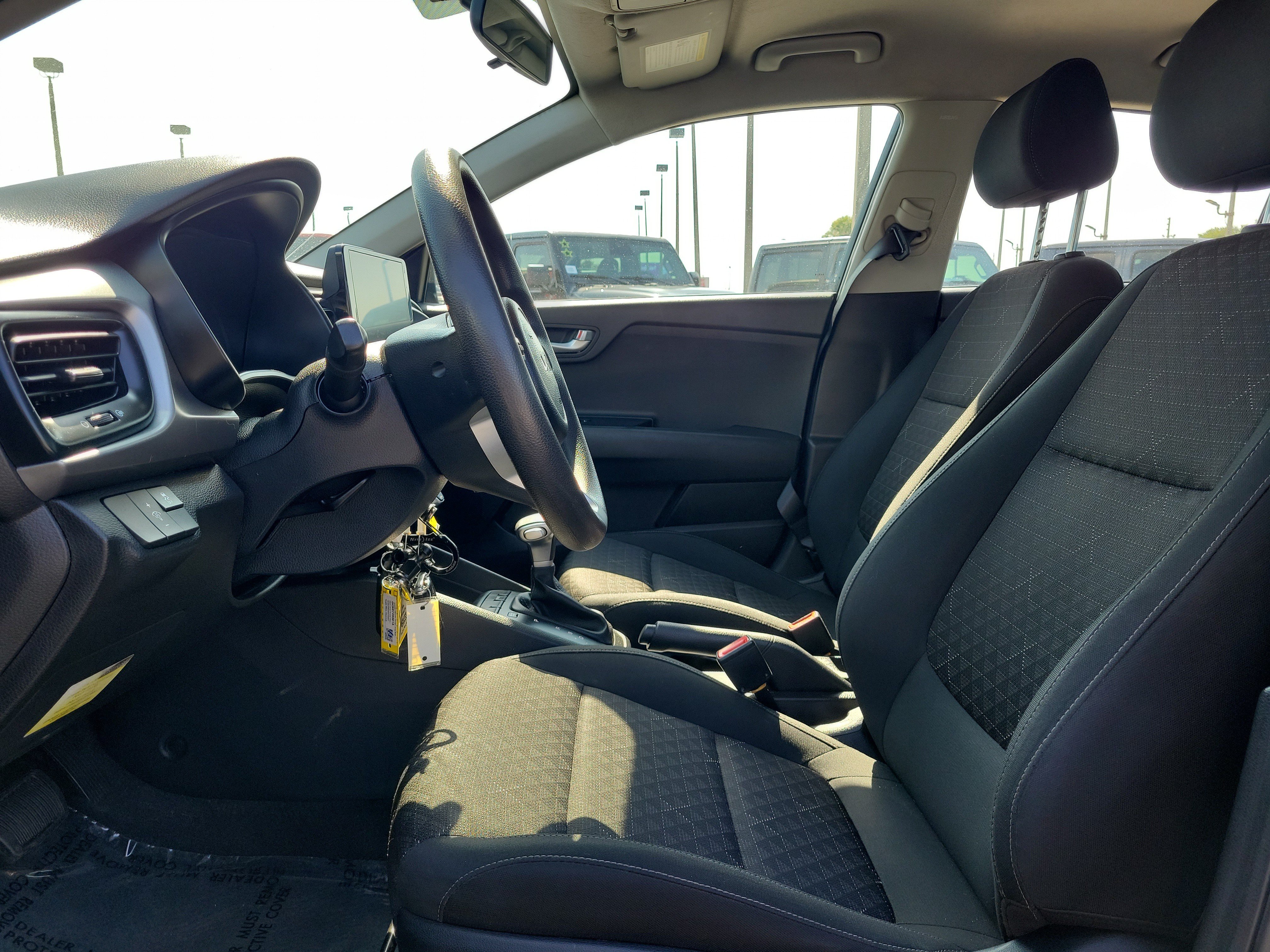 Used 2022 Aurora Black Kia LX image 14