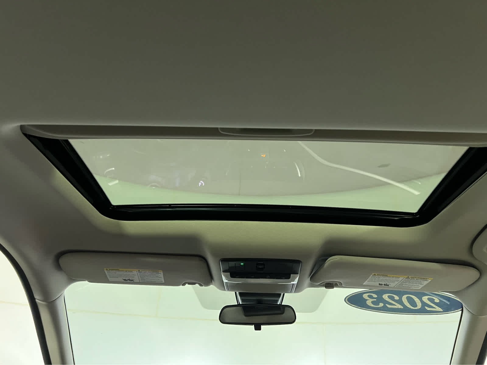 Certified Used 2023 Pearl White Tricoat Nissan 2.5 SV image 15