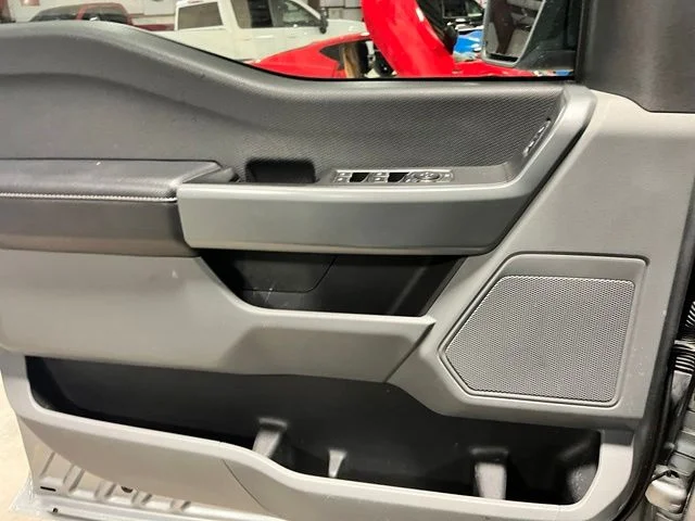 Used 2023 Silver Ford XLT image 26