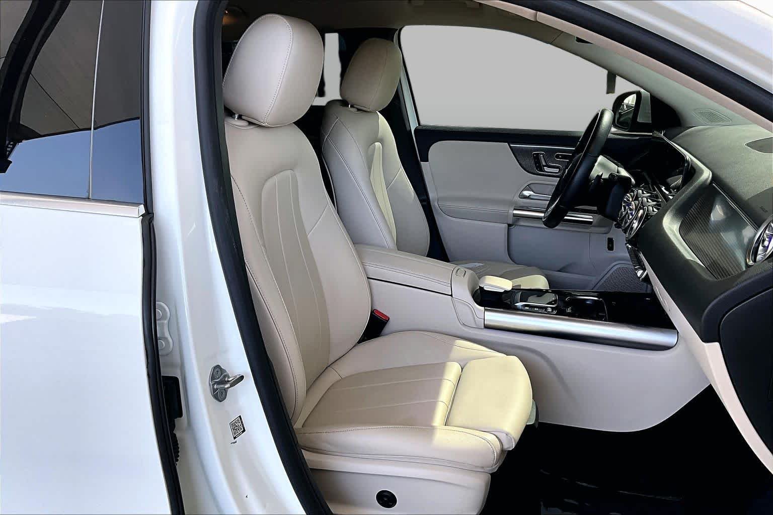 Used 2021 Polar White Mercedes-Benz GLA 250 image 9