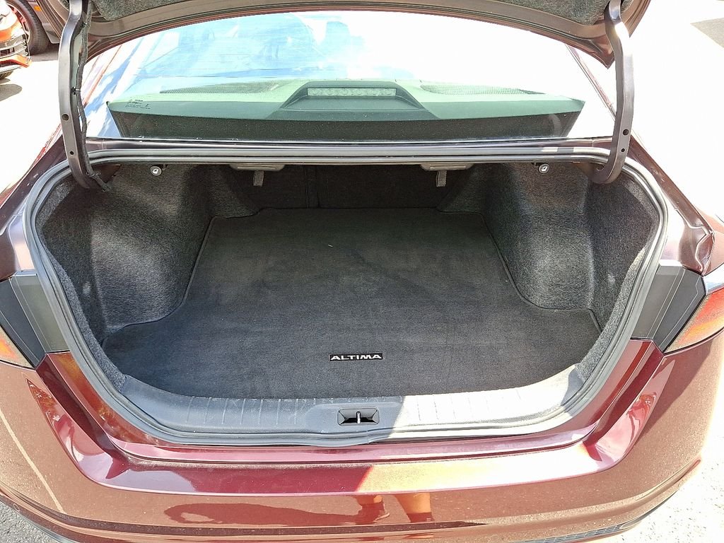 2024 Nissan Altima SV - Photo 28