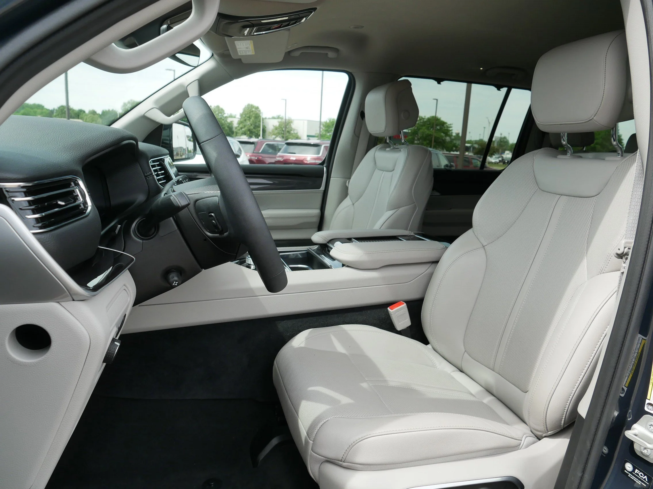 Certified Used 2024 River Rock Jeep 4WD image 34