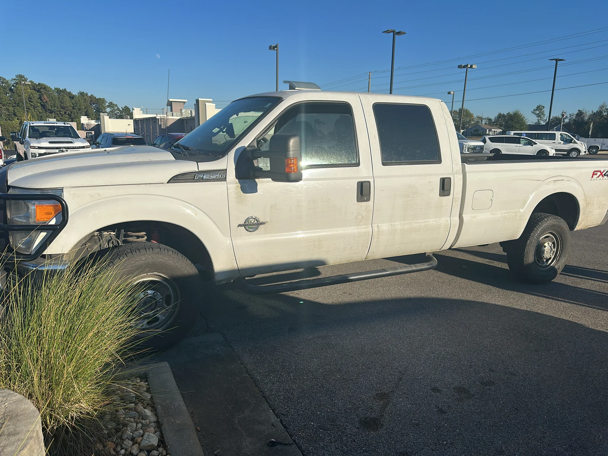 Used 2012 Oxford White Ford XL image 1