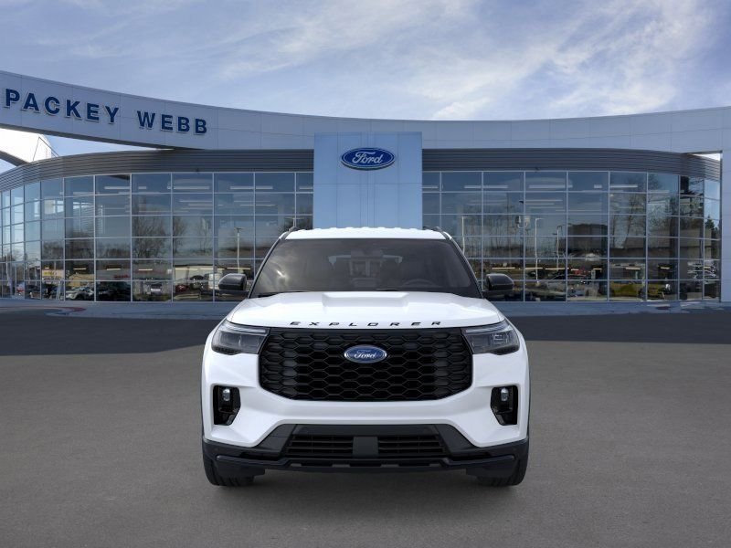 New 2026 White Metallic Ford ST-Line image 8