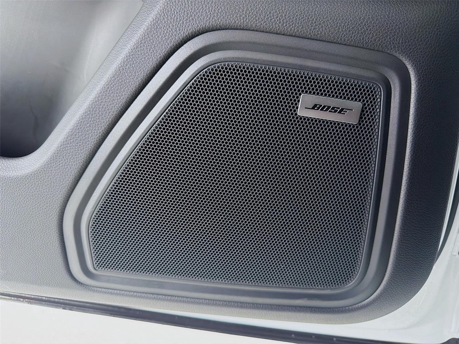 Used 2025 White Porsche  image 9