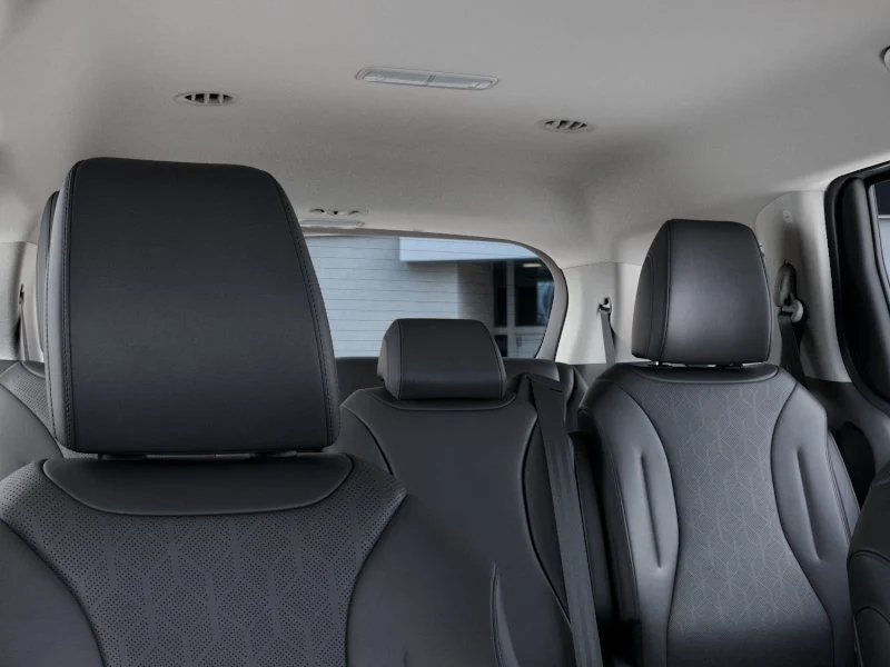 New 2027 White Kia LXS image 27