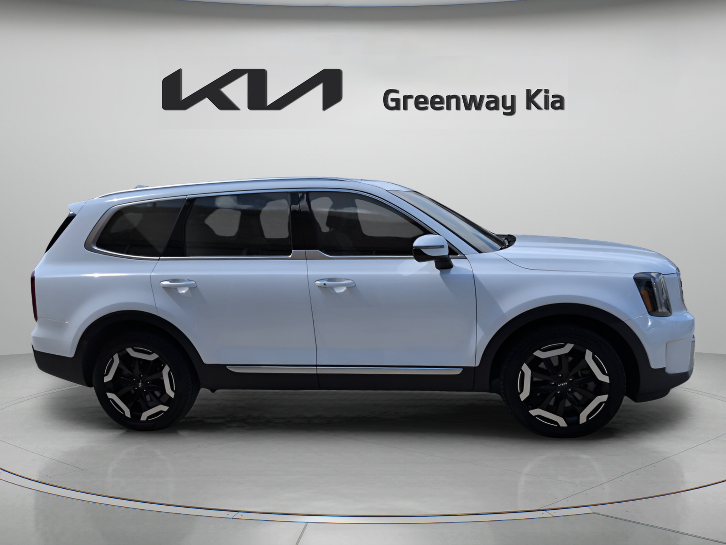 Certified Used 2024 Glacial White Pearl Kia S image 9