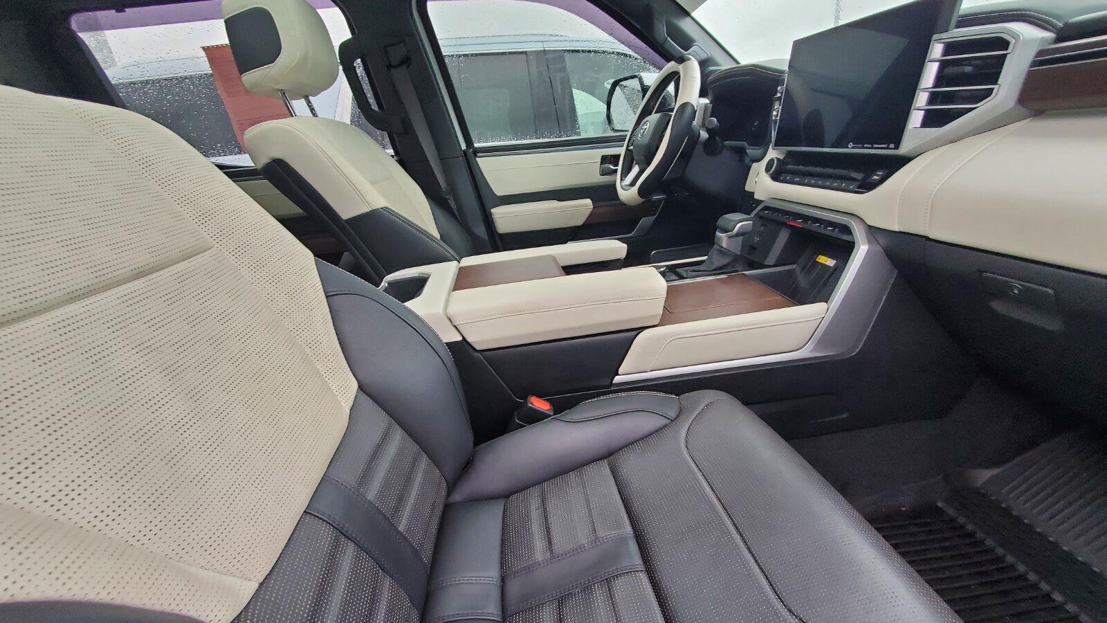 Used 2023 White Toyota Capstone Hybrid image 4