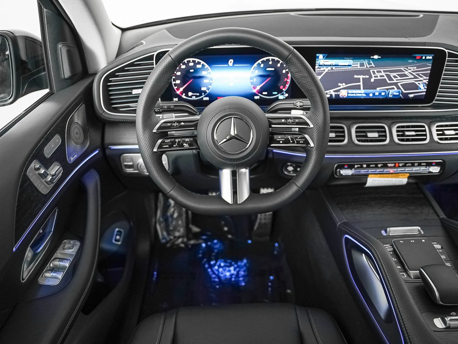 New 2026 Black Mercedes-Benz 4MATIC® image 12