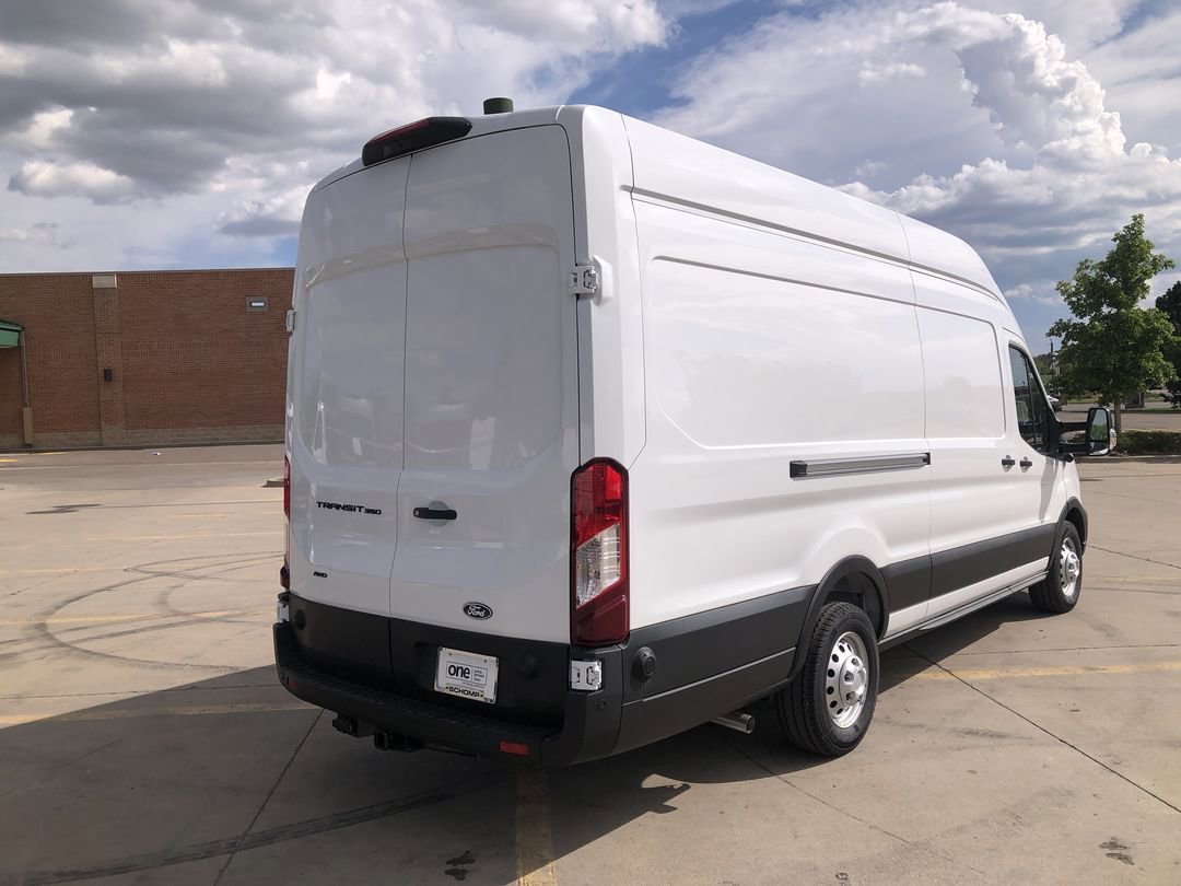 New 2026 Oxford White Ford  image 21