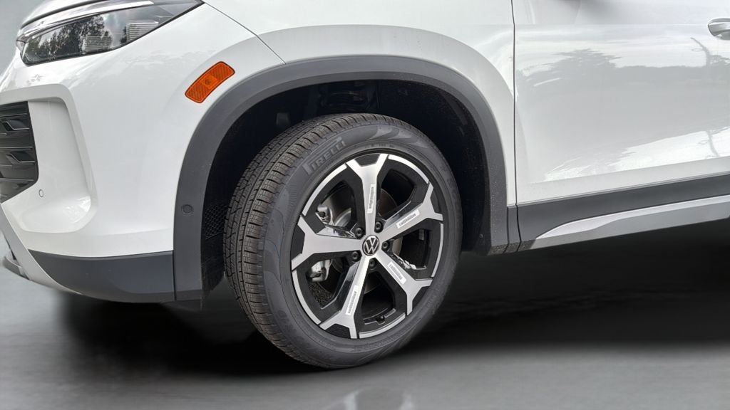 New 2026 Pure White Volkswagen 2.0T SE image 41