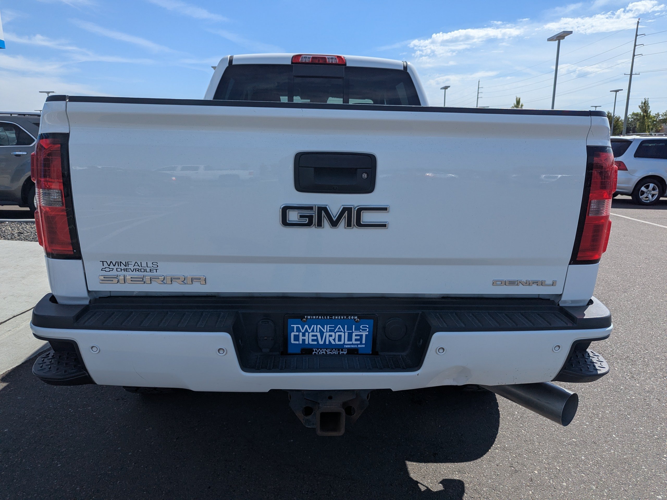 Used 2015 SUMMIT WHITE GMC Denali image 29