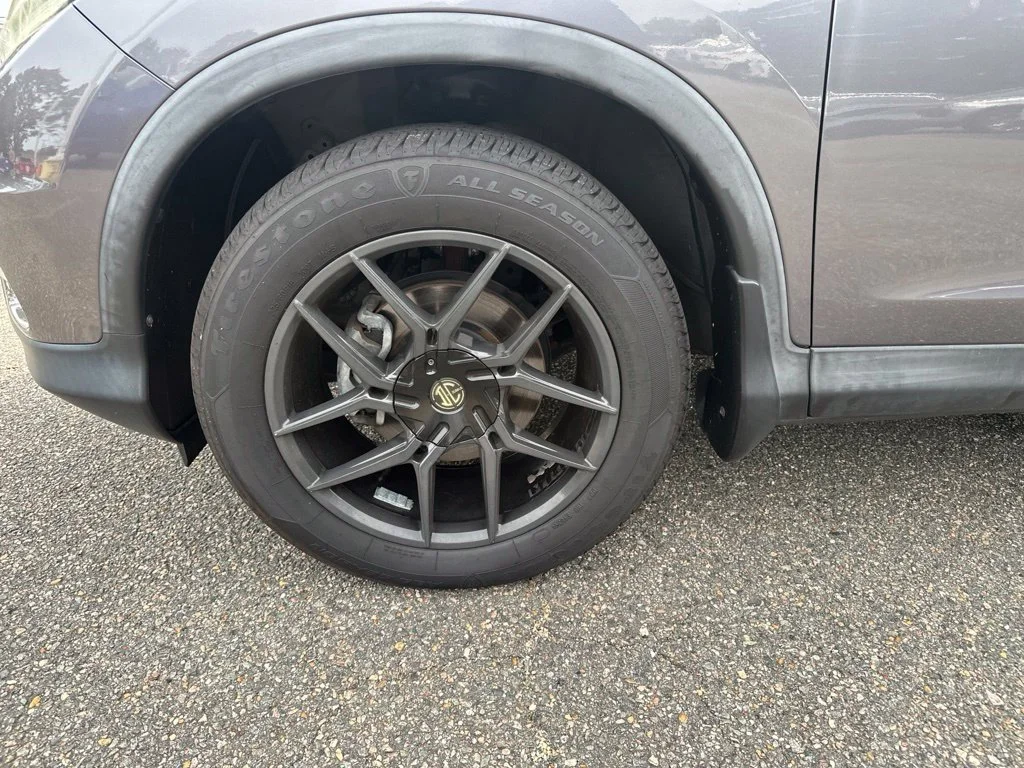 Used 2015 Gray Honda Touring image 23