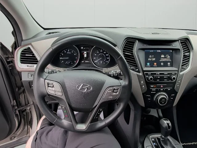 Used 2017 Gray Hyundai 2.4 Base image 21
