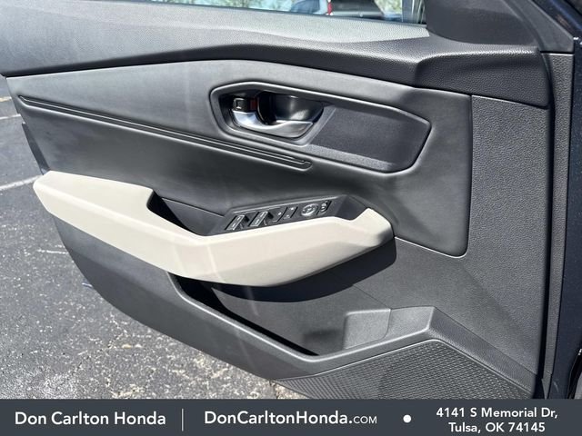 Certified Used 2025 Meteorite Gray Metallic Honda 1.5T SE image 8