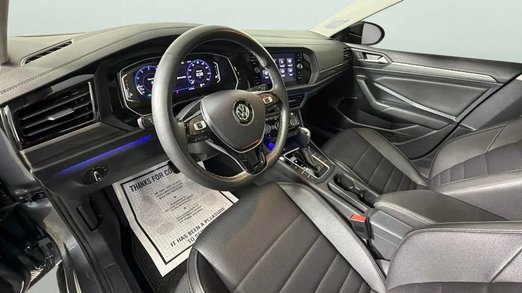 Used 2021 Gray Volkswagen 1.4T SEL image 18