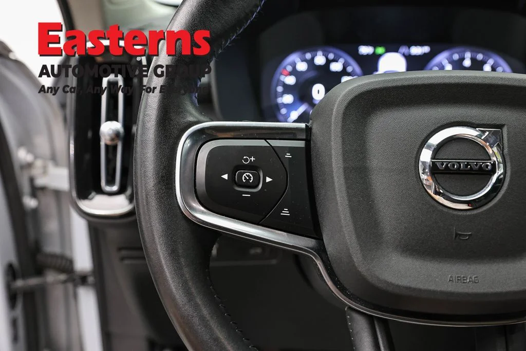 Used 2021 Gray Volvo Momentum image 14