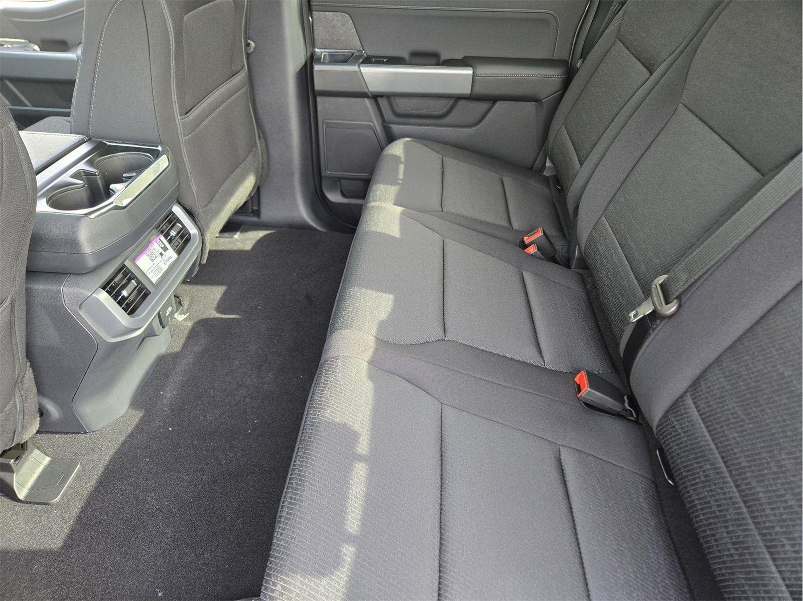 New 2026 Carbonized Gray Metallic FORD XLT image 18
