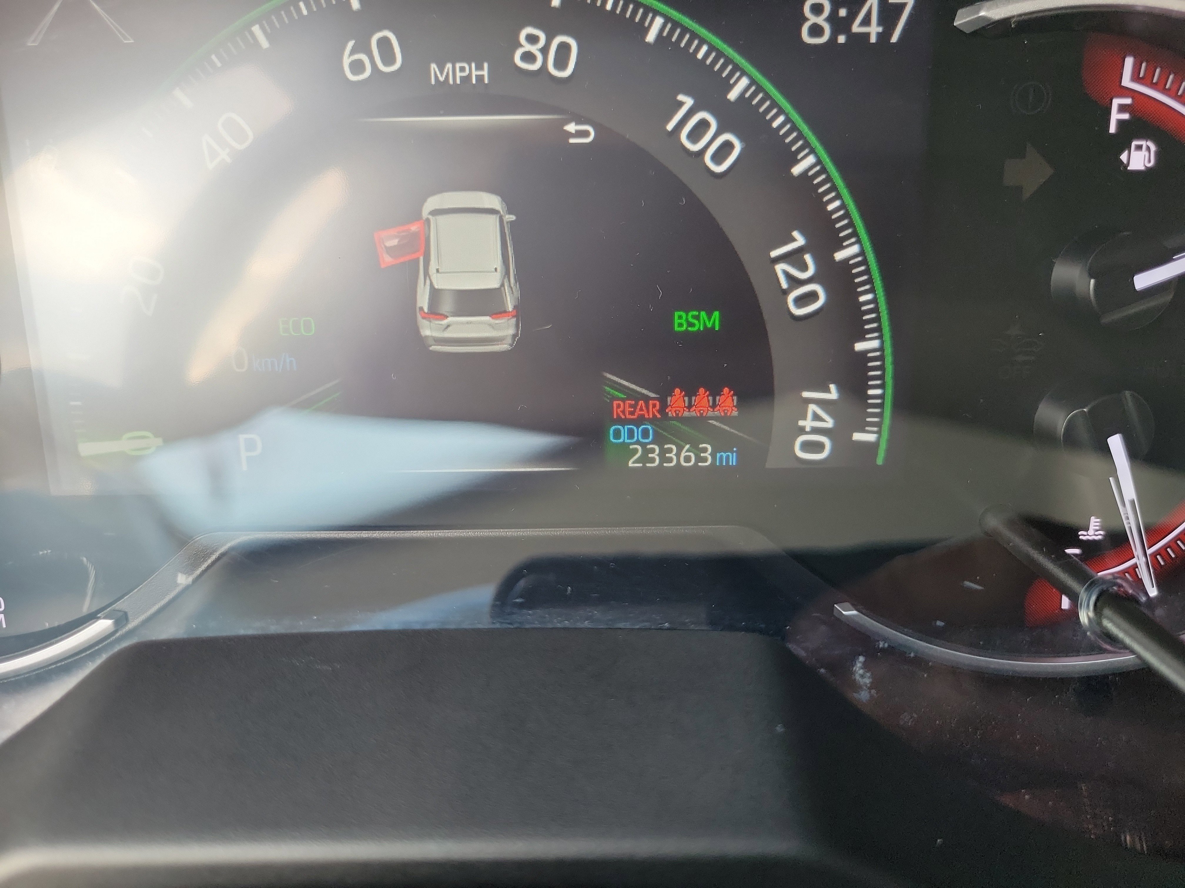 Used 2023 White Toyota XLE image 17