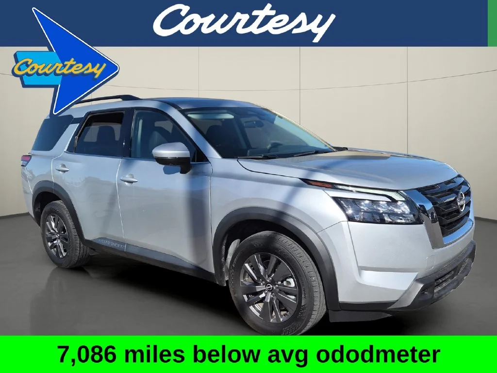 Used 2024 Silver Nissan SV image 1