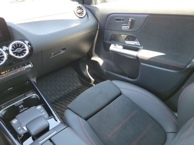 Used 2023 Gray Mercedes-Benz GLA 250 image 16