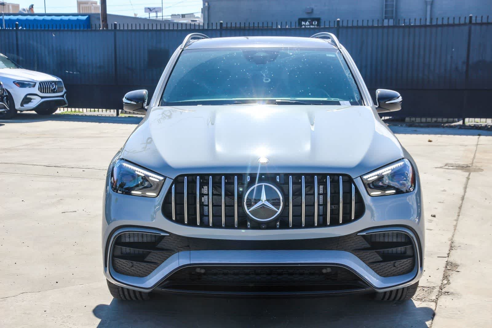 New 2026 MANUFAKTUR Alpine Grey Mercedes-Benz AMG® GLE 63 S image 2
