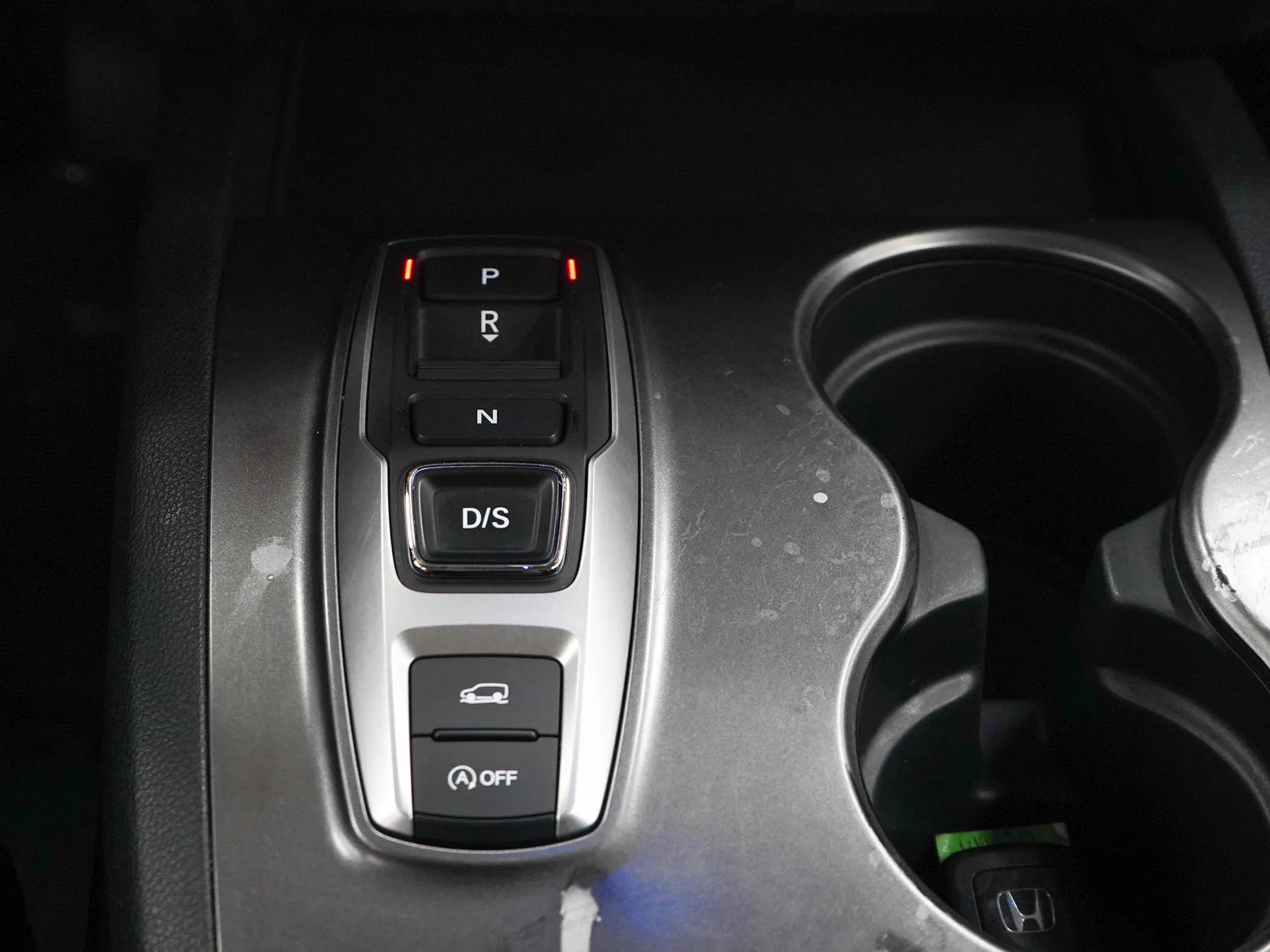 Used 2022 Platinum White Pearl Honda Black Edition image 21