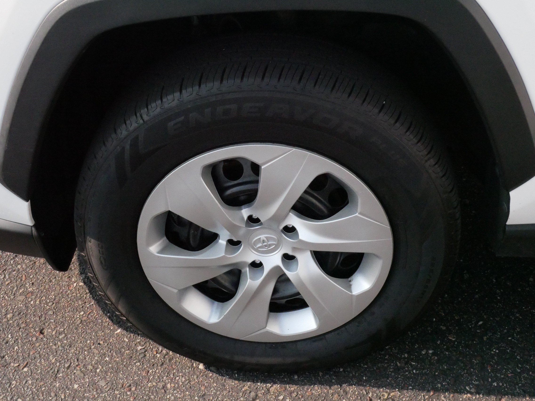 Used 2021 Super White Toyota LE image 15
