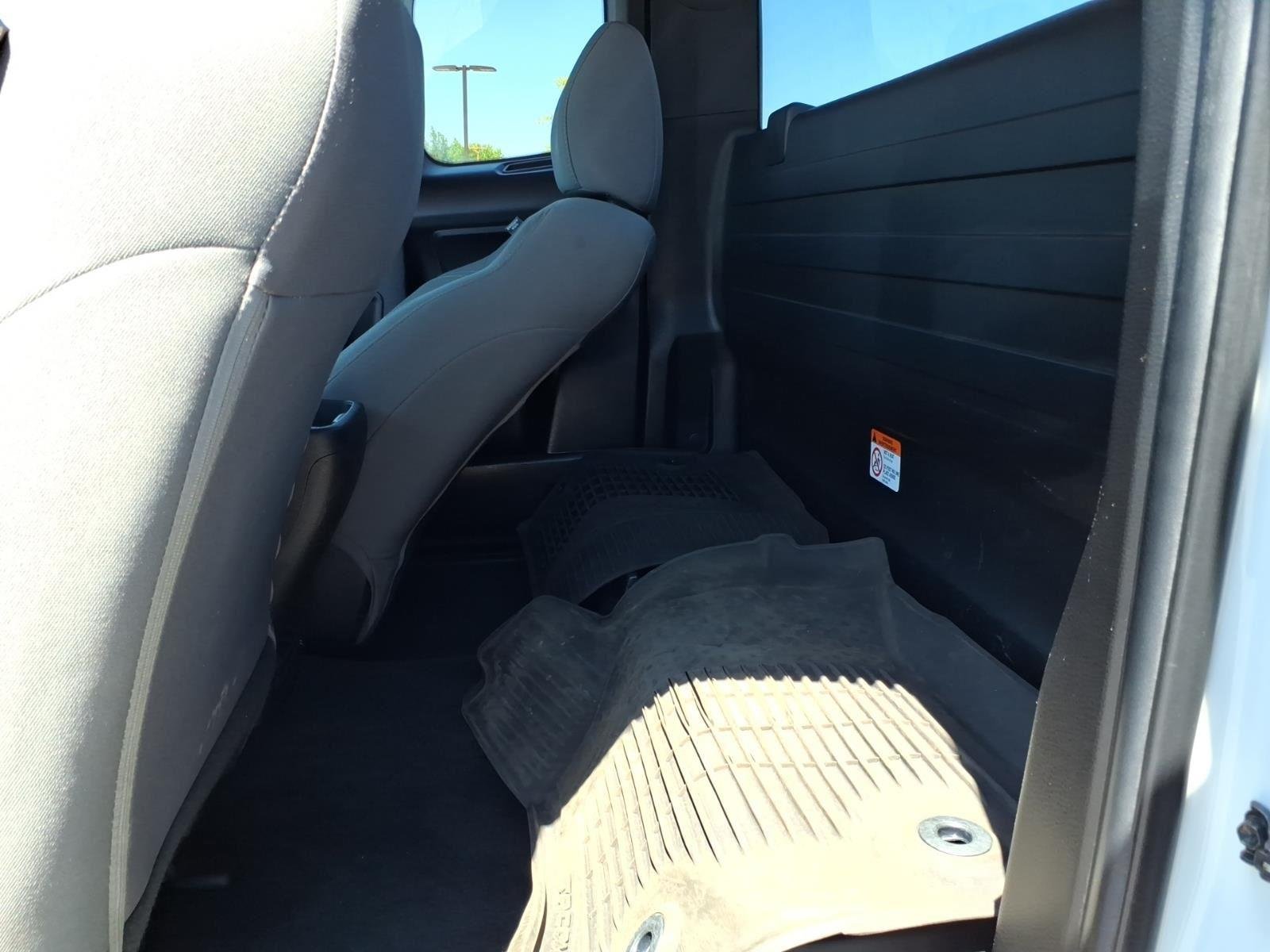 Used 2022 White Toyota SR image 18