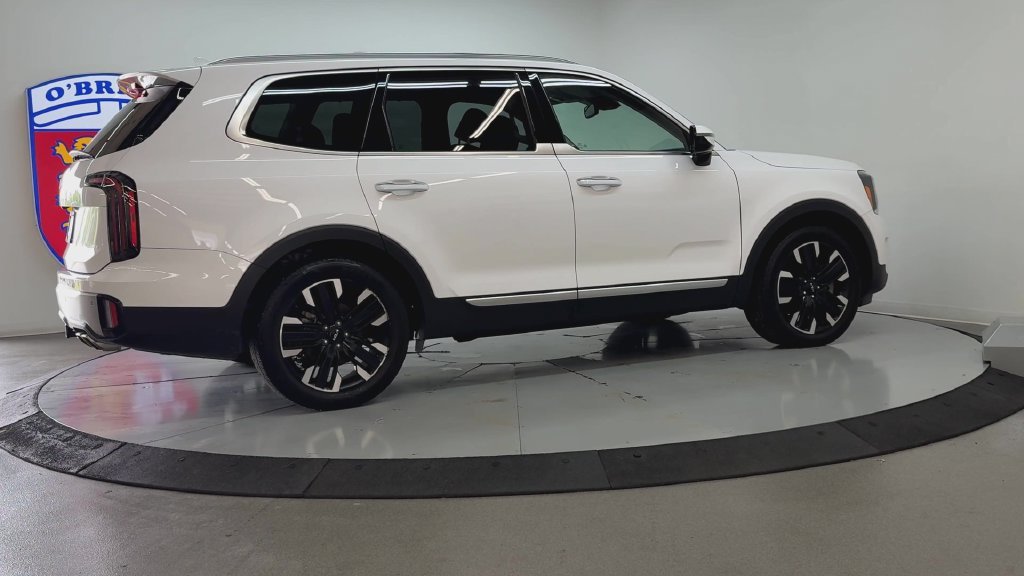 Used 2024 White Pearl Kia SX image 4