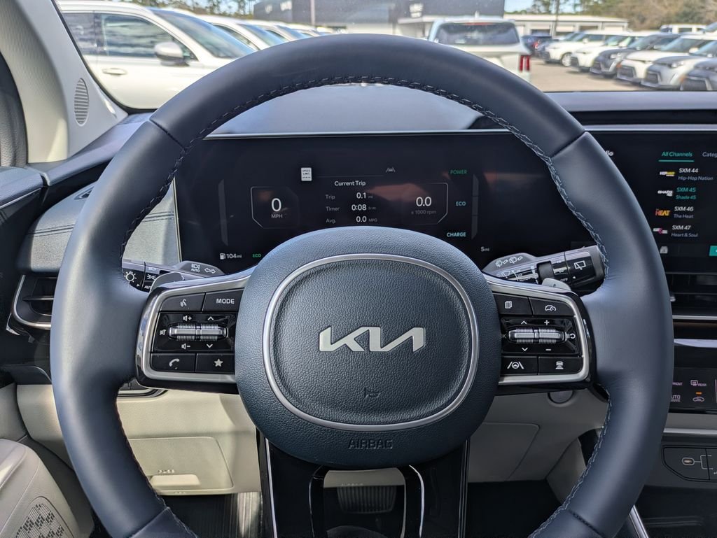 New 2026 Snow White Pearl Kia SX Prestige image 32