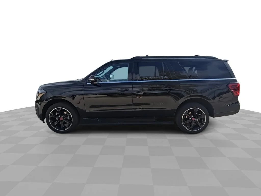 Used 2023 Black Ford Limited image 5