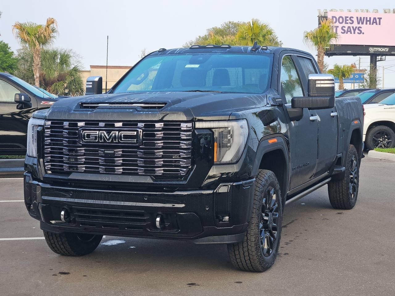 New 2026 Onyx Black GMC Denali Ultimate image 4