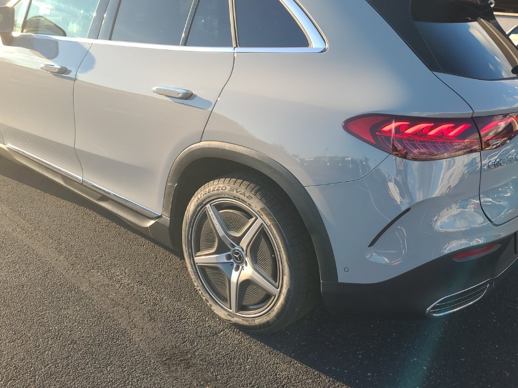 Certified Used 2023  Mercedes-Benz 350 SUV image 3