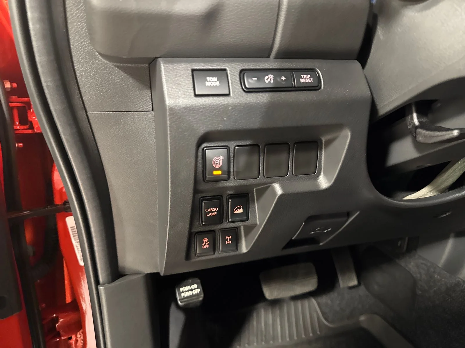 Used 2025 Afterburn Orange Nissan PRO-4X image 18