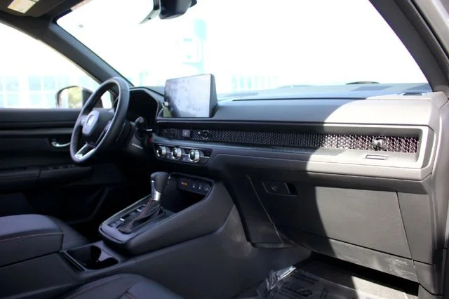 Used 2026 Silver Metallic Honda Sport-L image 12