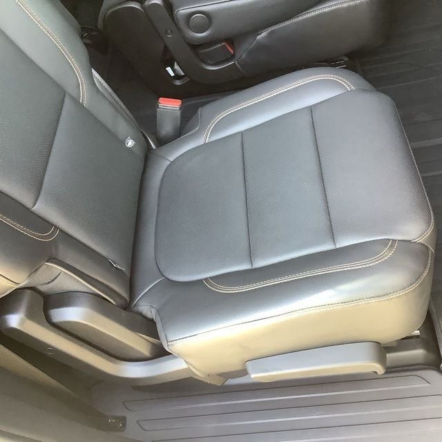 Used 2021 Black Cherry Metallic Chevrolet Premier image 15