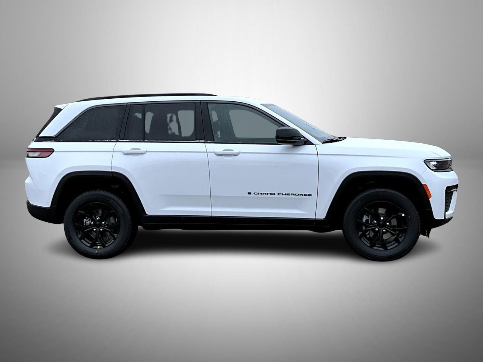 New 2026 Bright White Clearcoat Jeep Altitude image 4